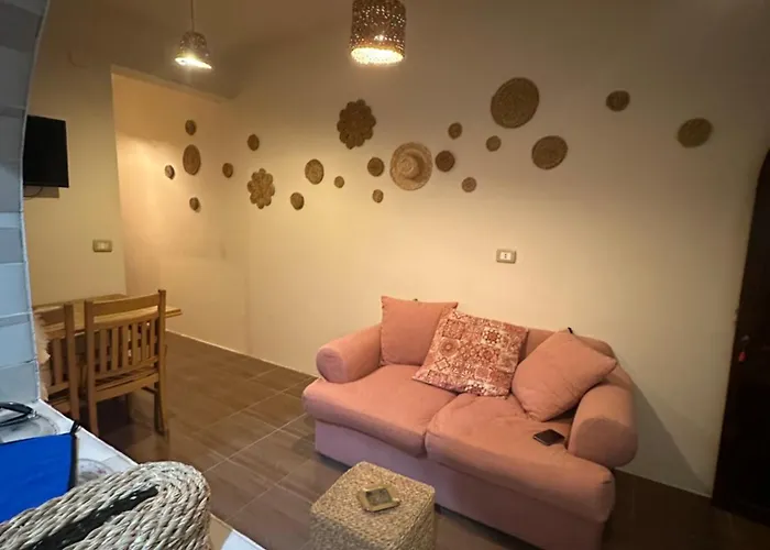 Pengyou House شقة دهب